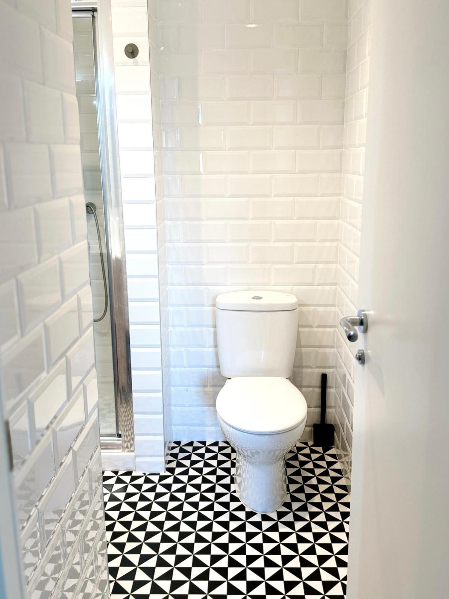 Modern City Centre Two Bedroom Windsor Apartment - Grand Central House Cebelitarık Dış mekan fotoğraf